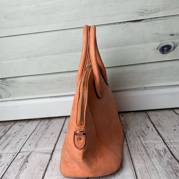 MODA soft Orange Pleather crossbody Handbag - Picture 3 of 7